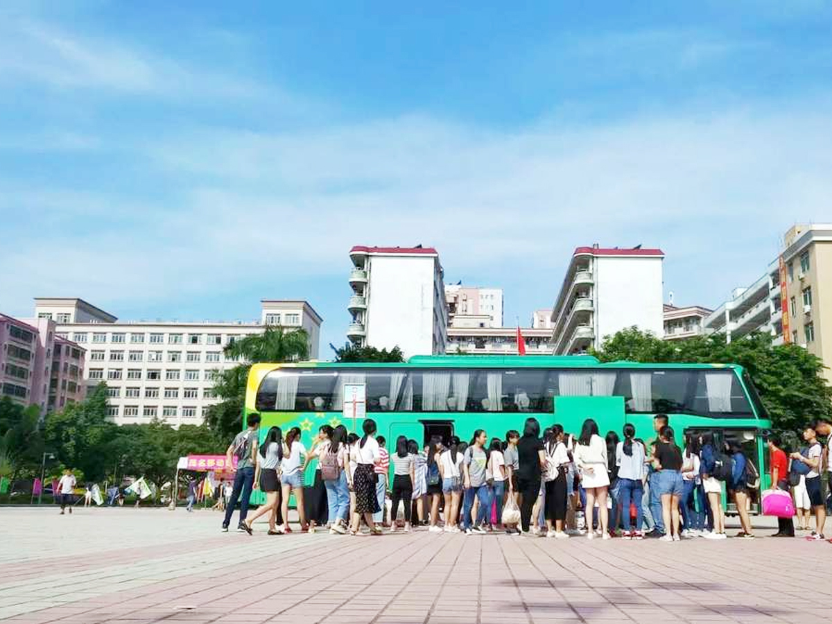 ͬ�W����ӽM��