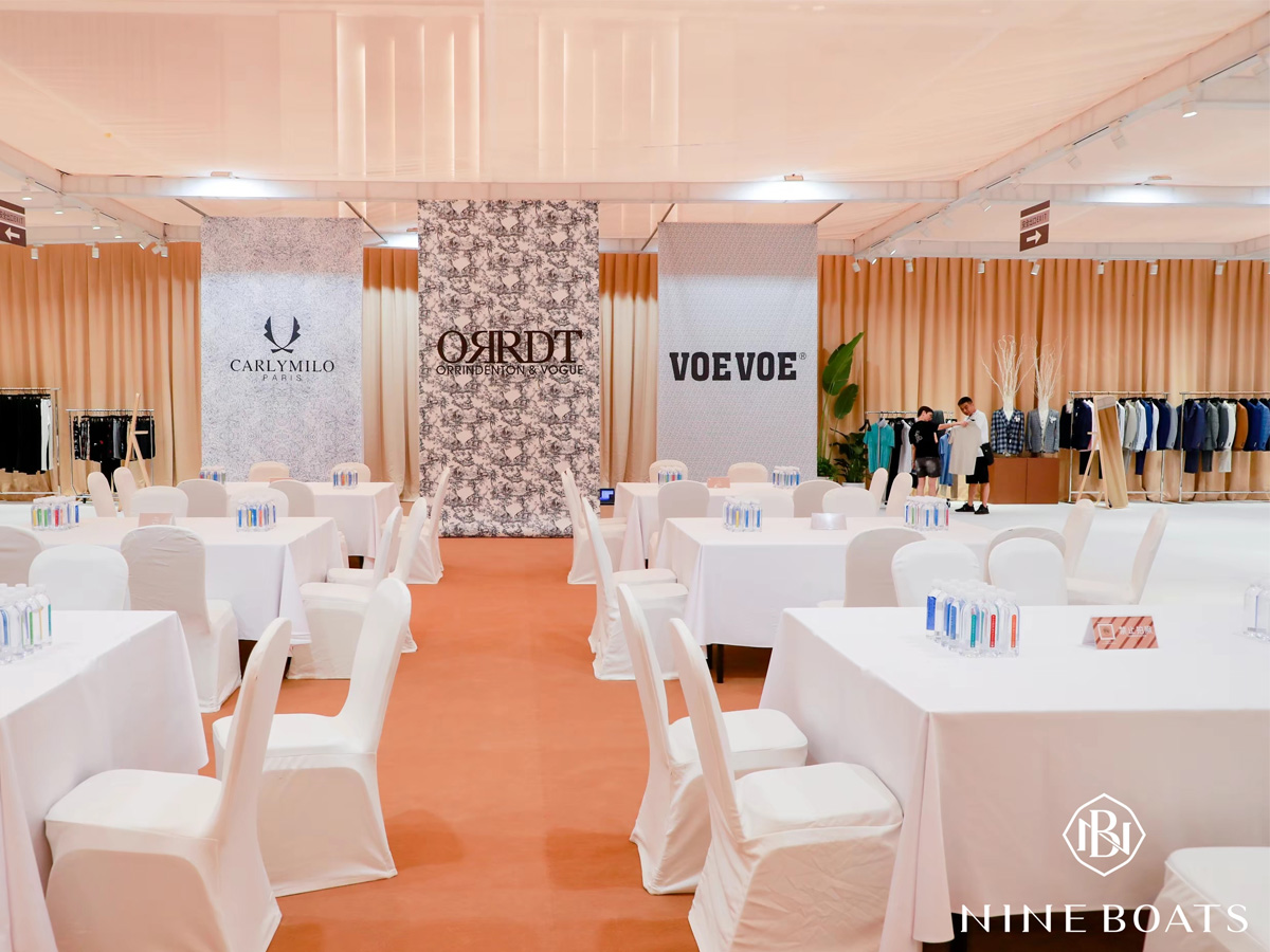 服裝類發(fā)布會(huì)現(xiàn)場(chǎng)布置案例